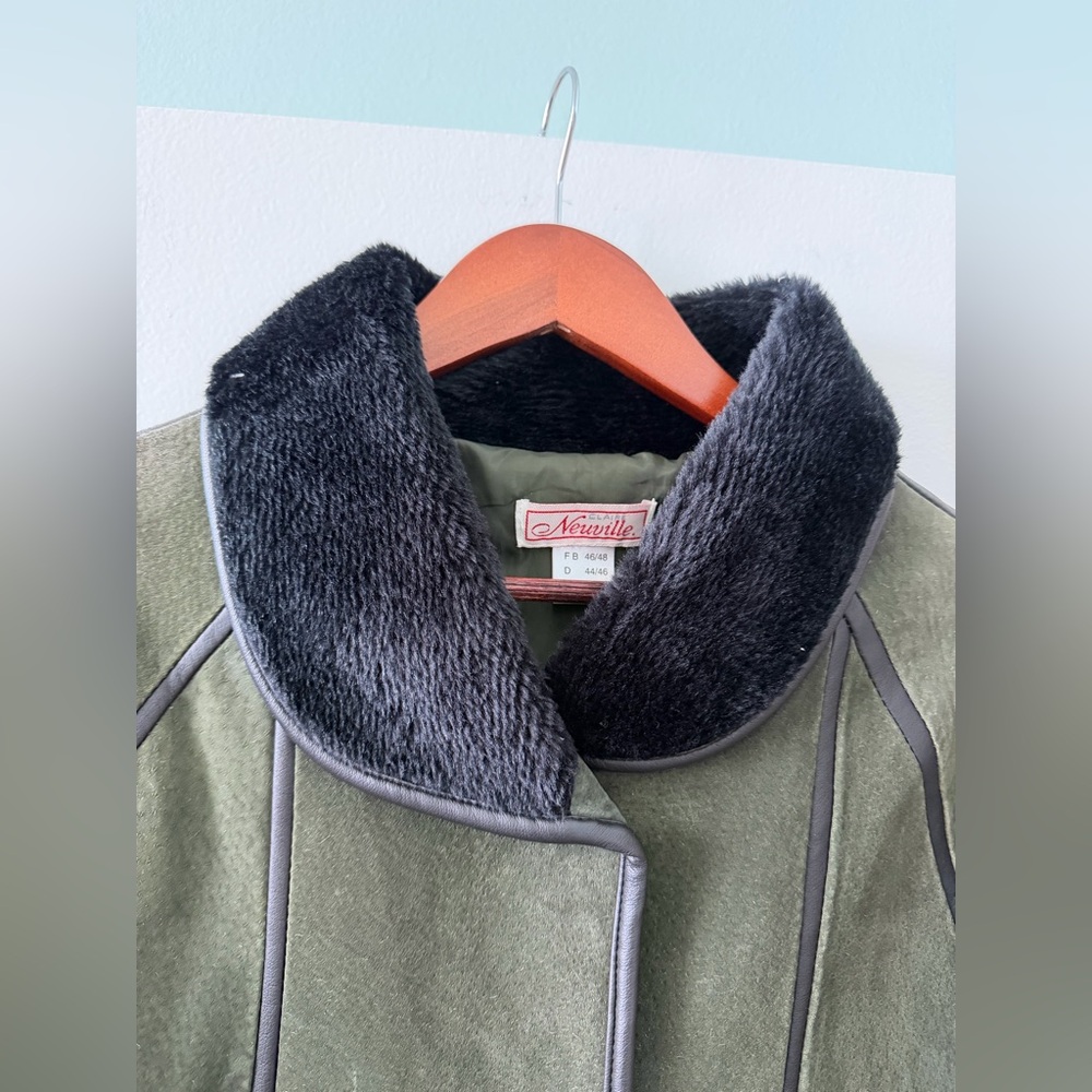 Vintage Claire Neuville green suede leather jacket coat faux fur collar/cuffs - Picture 4 of 10